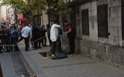 İstanbul’un göbeğinde güpegündüz kanlı hesaplaşma: Üç yaralı