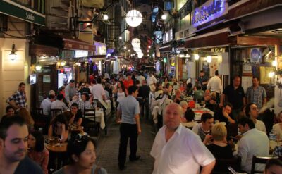 Beyoğlu bir insanın hayatını nasıl değiştirir?