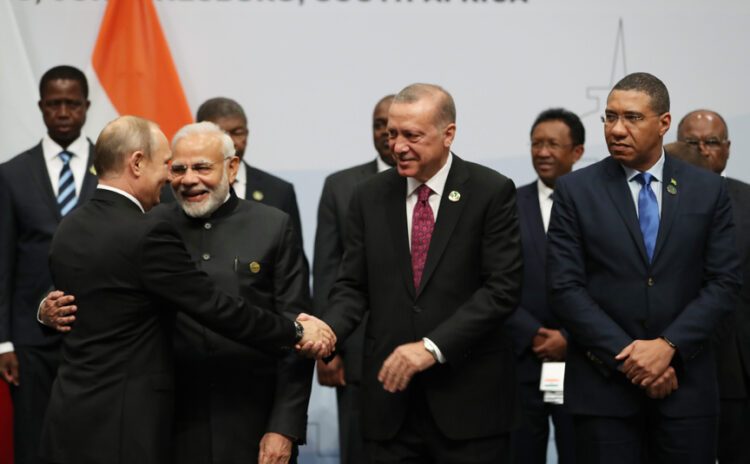 BRICS: Ne abartın ne de küçümseyin