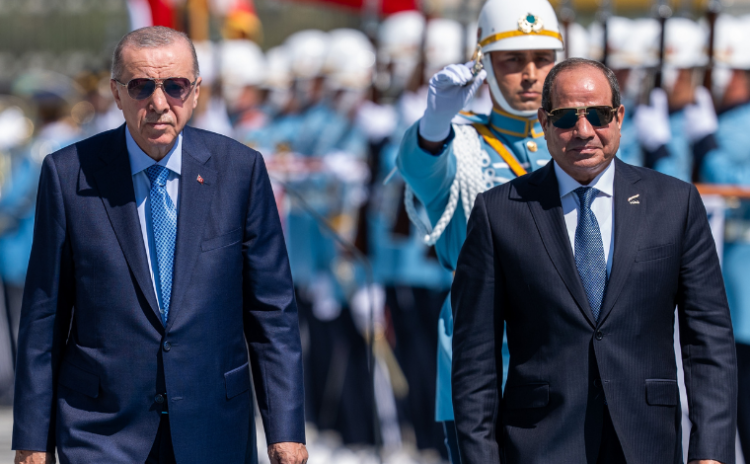 Nereden nereye: Sisi Ankara'da, Mısır ile ilişkiler savunma işbirliğine kadar gidiyor