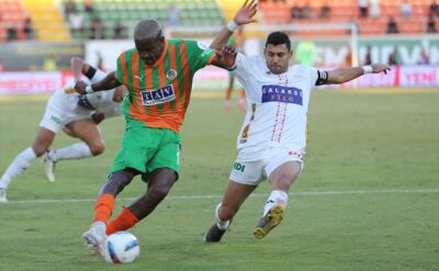 Akdeniz derbisinde kazanan Antalyaspor