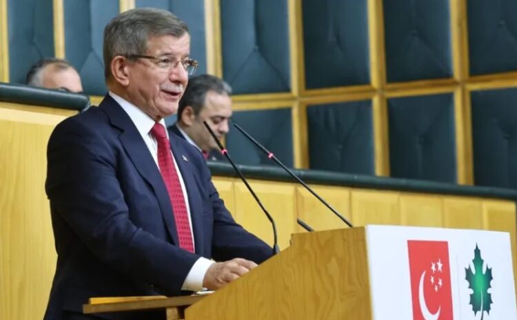 Davutoğlu'ndan Erdoğan'a 'çözüm‘ çağrısı: En kötü strateji kafa karışıklığından iyidir