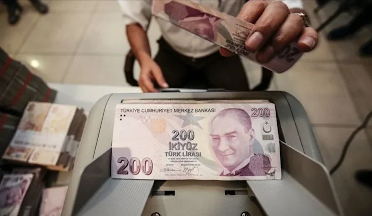 Merkez'in anketi gösterdi: Bankalar konut ve taşıt kredilerini gevşetecek