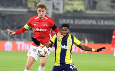 Fenerbahçe’nin AZ yenilgisi Hollanda basınında: Sefil seriye son