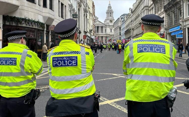 Londra'da yıllar sonra taciz iddiaları dirildi: 421 kadın şikayetçi