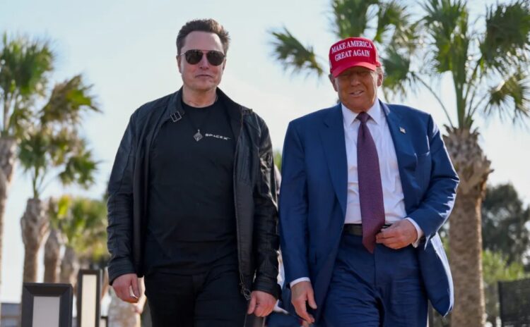 Trump ve Musk'ın beden dili analiz edildi: Kim kime itaat ediyor?