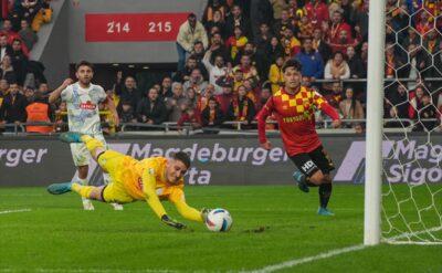 Göztepe üç puanı üç golle aldı