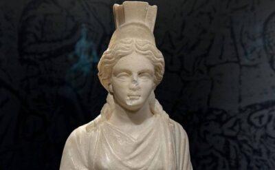 Yıllar önce yurtdışına kaçırılmıştı: Kibele heykeline Afyon’da büyük ilgi