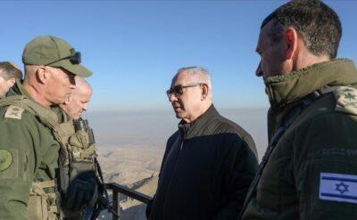 Bir tarafta hükümet bir tarafta rejim ayakta kalmaya çalışıyor