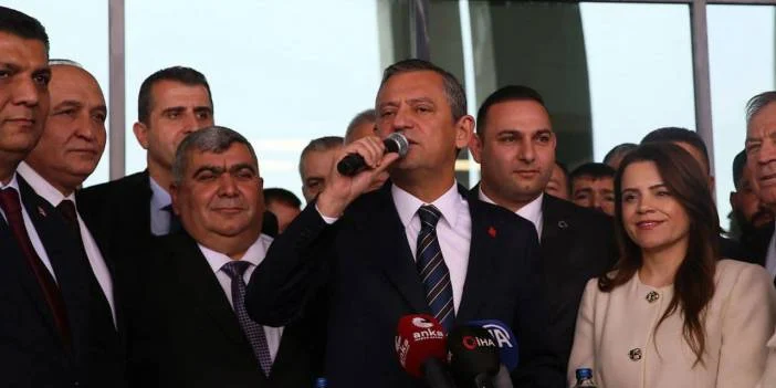 Özgür Özel Kilis’ten Erdoğan’a seslendi: Kestiğin parayla belediye okul yapacaktı, şimdi onu yapmak sana düşer