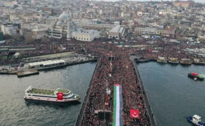 Kültür savaşlarında yeni cephe: Türkiye’nin İslamcıları yeni yılı Gazze mitingiyle karşıladı