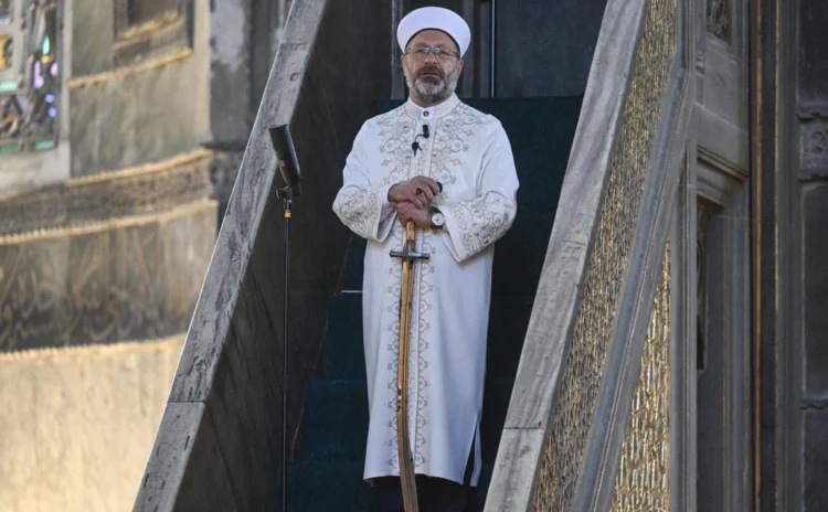 Dindarların bir tek dini vesayeti eksikti, o da oldu