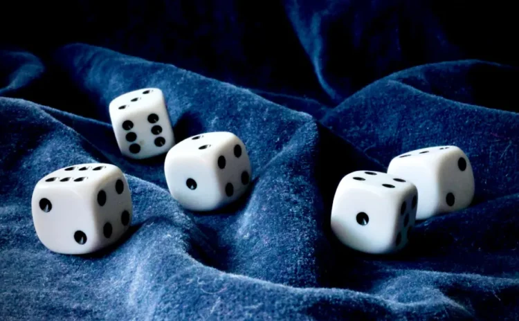 Tanrının ne düşündüğünü bilebilir miyiz? İndeterminizm ne kadar gerçek?