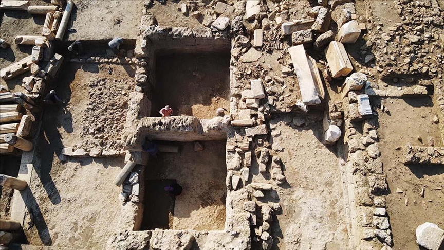 Hyllarima Antik Kenti kazısı: Agoradaki dükkanlar gün yüzüne çıktı