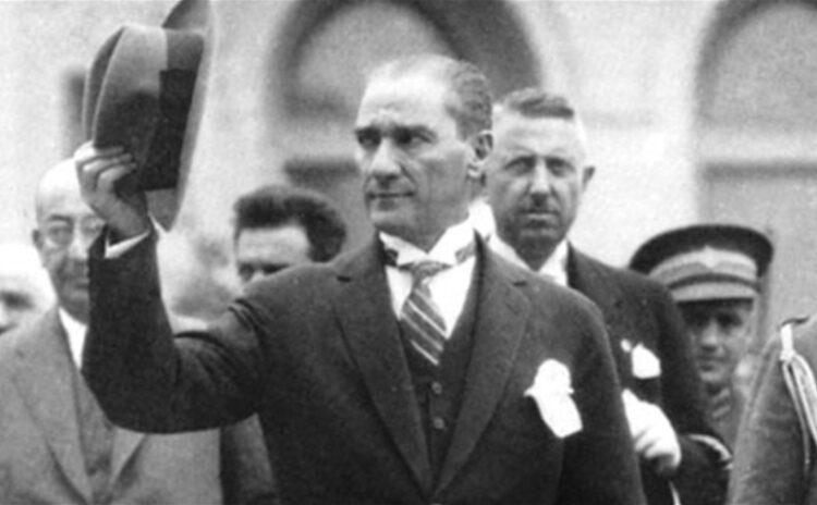 Atatürk, basit bir sevgi-nefret ikilemine sığmayacak kadar büyük bir isim