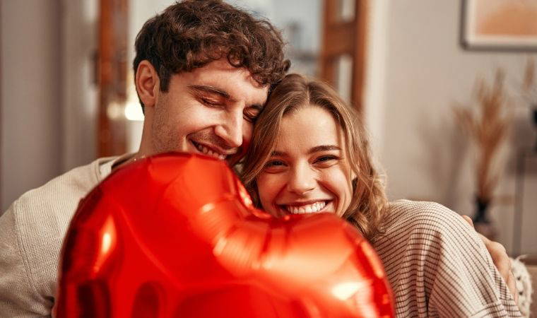 Aşk uğruna hayatını geri plana atan beş burç