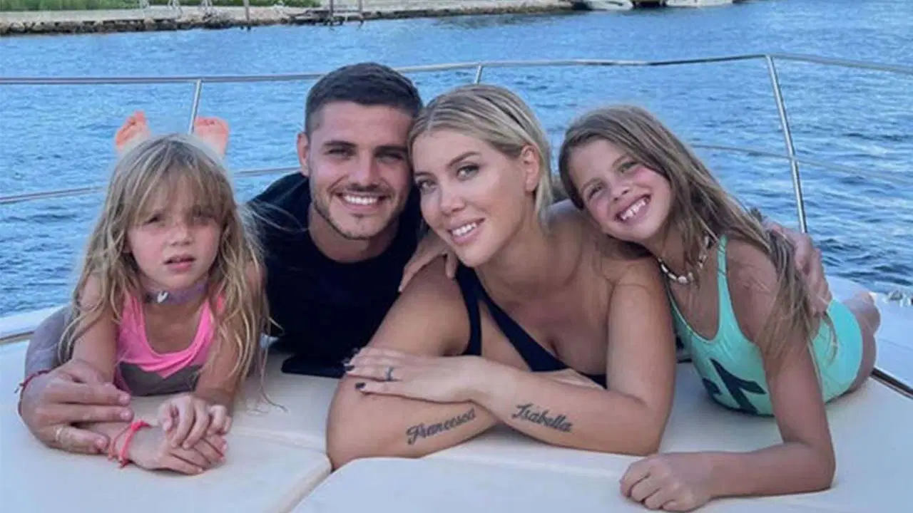 Mauro Icardi kızlarıyla mahkeme kararıyla buluştu