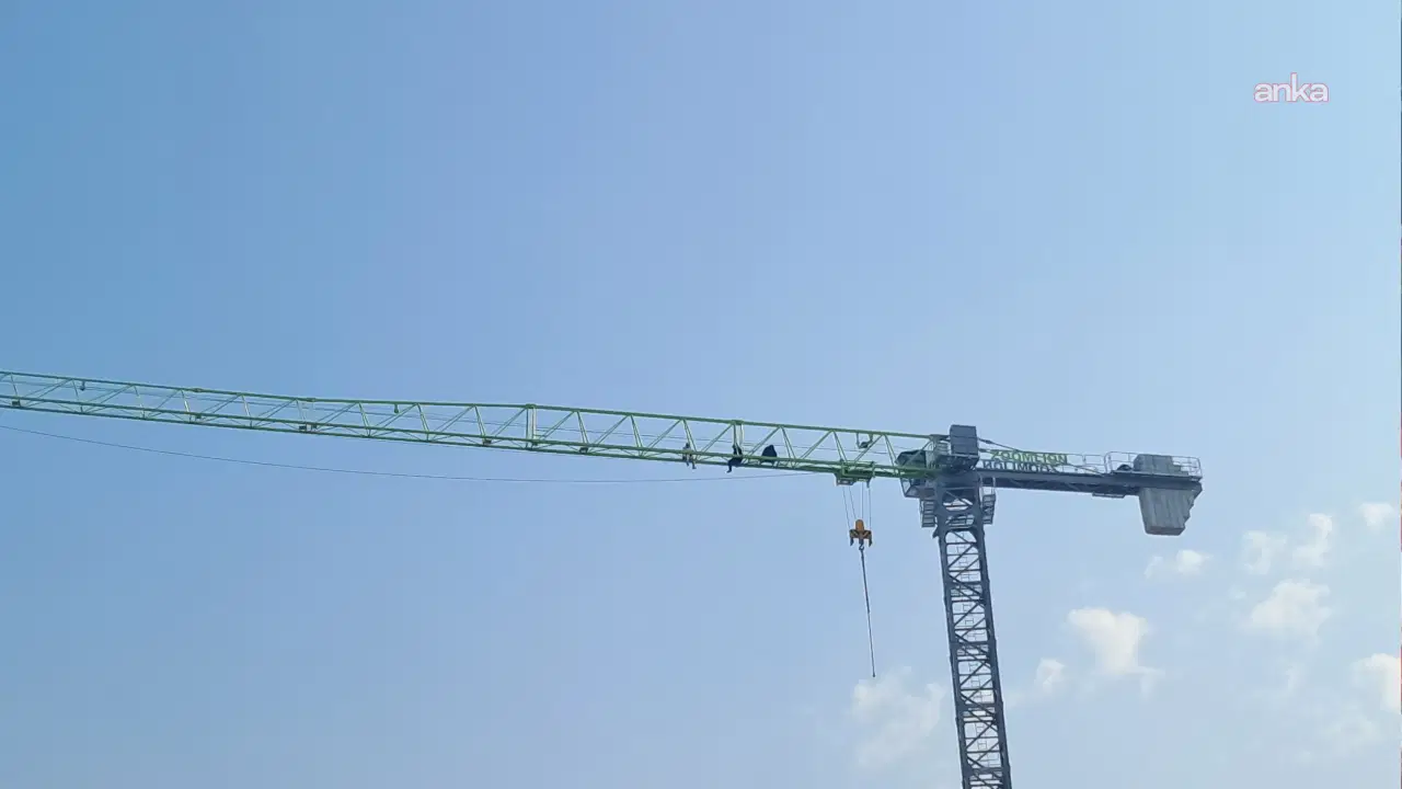 Hatay’da dev vincin tepesine çıkıp 24 saat eylem yaptılar