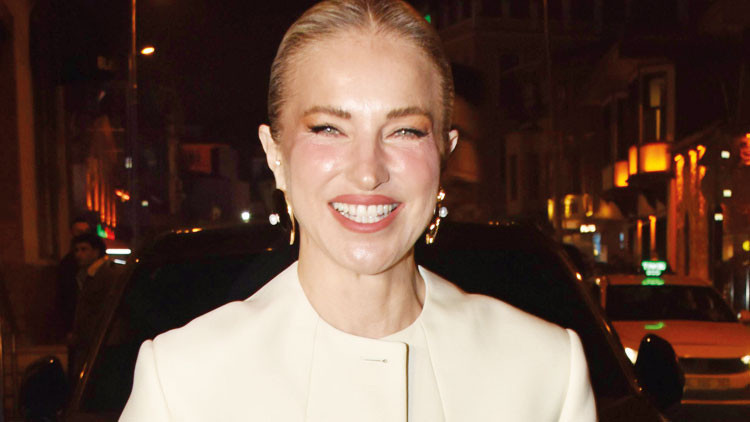 Burcu Esmersoy: Görüştüğüm insanları eledim