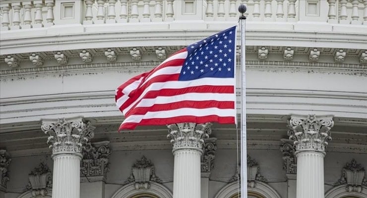 ABD 19 ülkeden iltica başvurularını askıya aldı