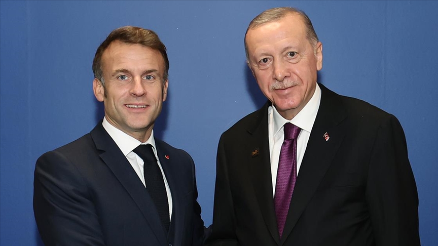Erdoğan, Fransa Cumhurbaşkanı Macron ile telefonda görüştü