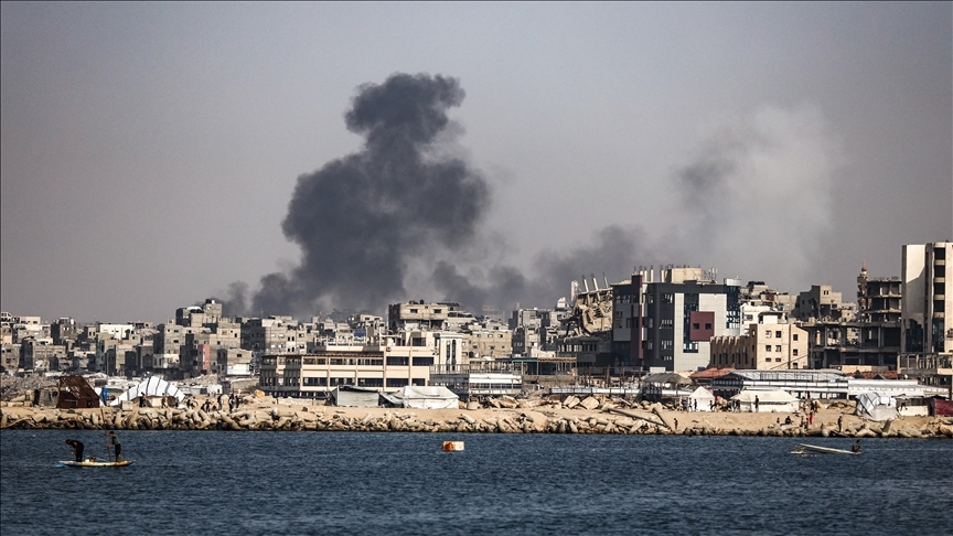 İsrail ateşkese rağmen Gazze ve Han Yunus’un doğusunu bombaladı