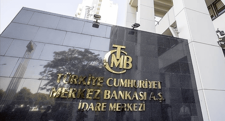 MB beklenti anketi: Yıl sonu dolar tahmini 43,42 lira
