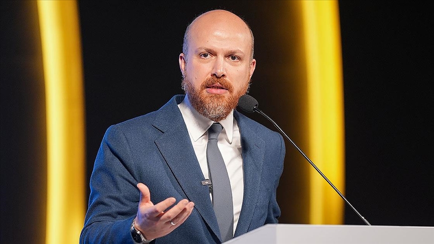 Bilal Erdoğan dün yine kürsüdeydi