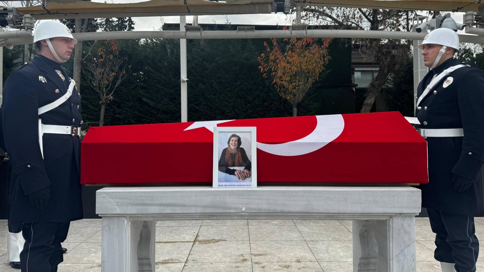 Nermin Abadan Unat’a veda