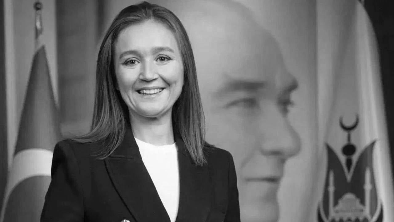 Bu güler yüzlü genç kadın belediye başkanı kansere yenik düştü, ölümüyle siyaseti ve ülkeyi birleştirdi