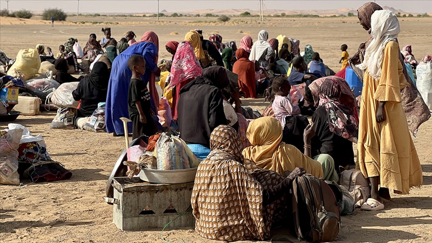 AB, Darfur’a insani yardım için acil hava köprüsü başlattı