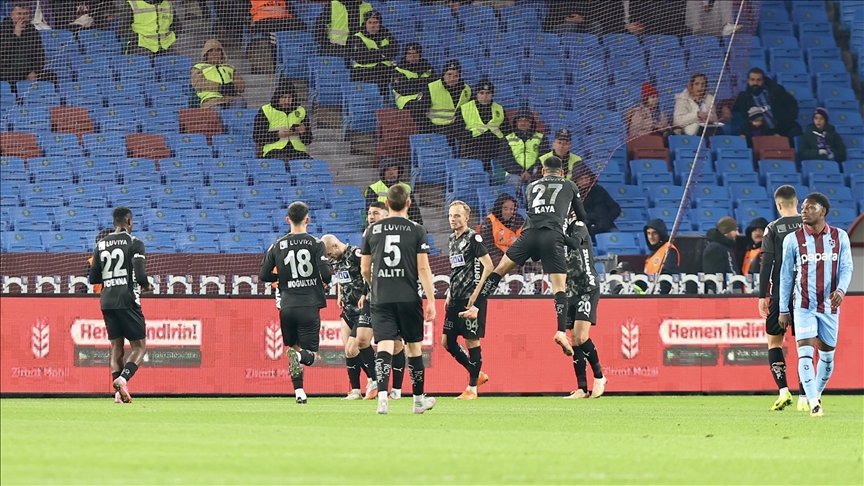 Trabzon fırtınasını Alanya durdurdu