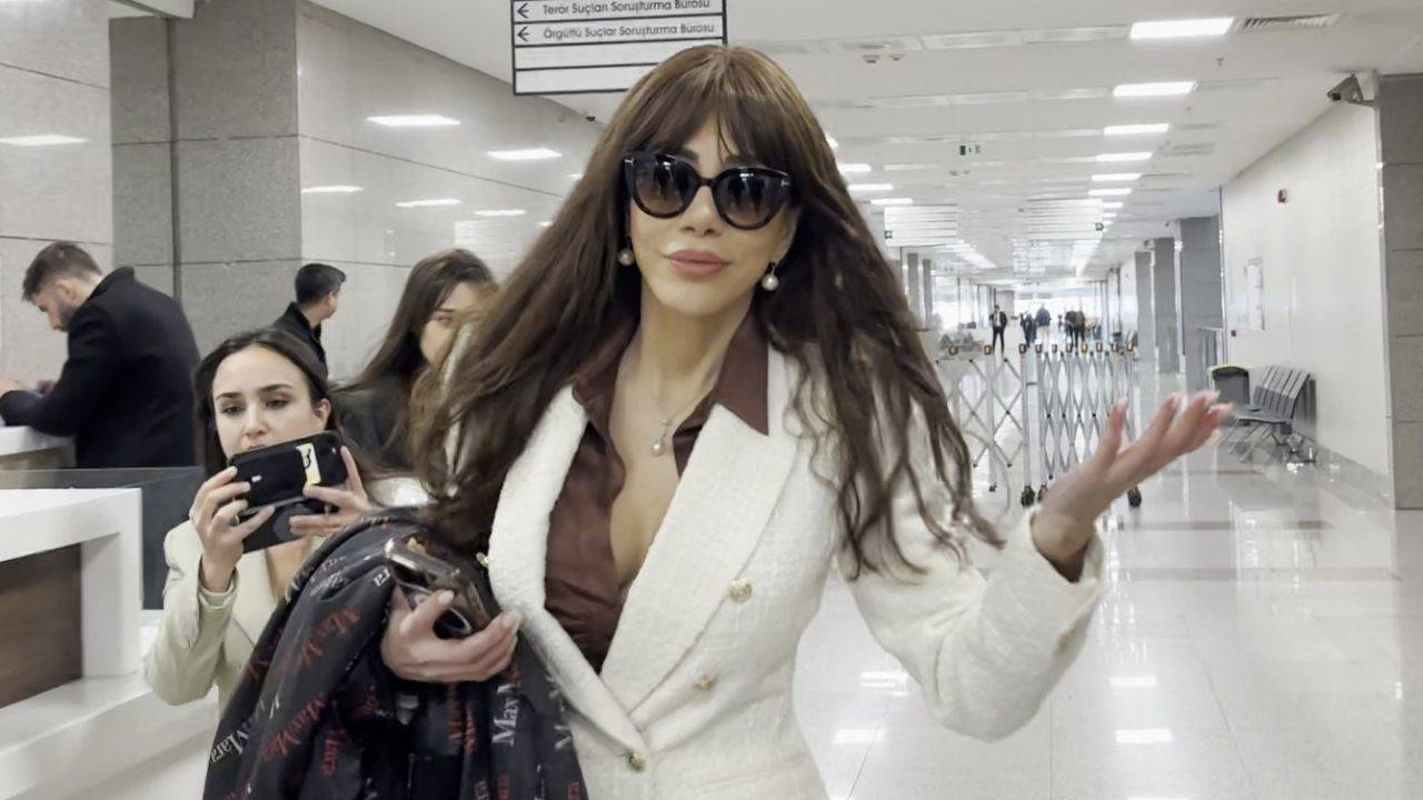 Ela Rümeysa Cebeci adliyeye böyle geldi, tutuklanıp cezaevine gönderildi