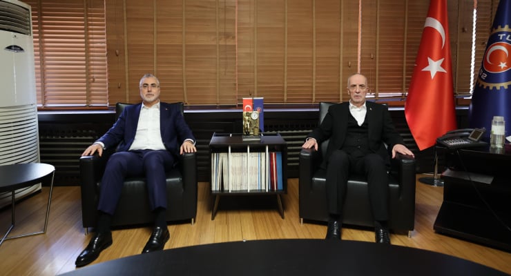 Asgari ücret toplantısı yine işçisiz yapıldı ama Bakana göre bu çok önemli bir eksiklik değil