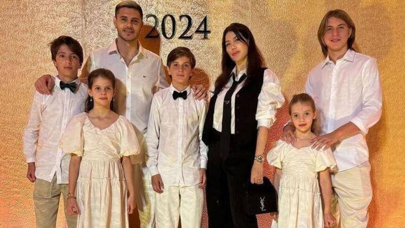 Arjantin’de velayet davası: İcardi  Noel’i kızlarıyla geçirecek