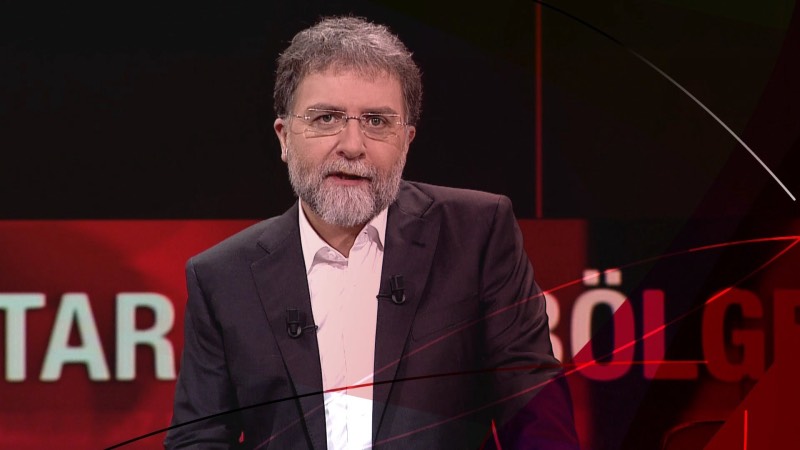 Ahmet Hakan Ak Parti’ye seslendi: İktidarı savunma işini bize bırakmayın