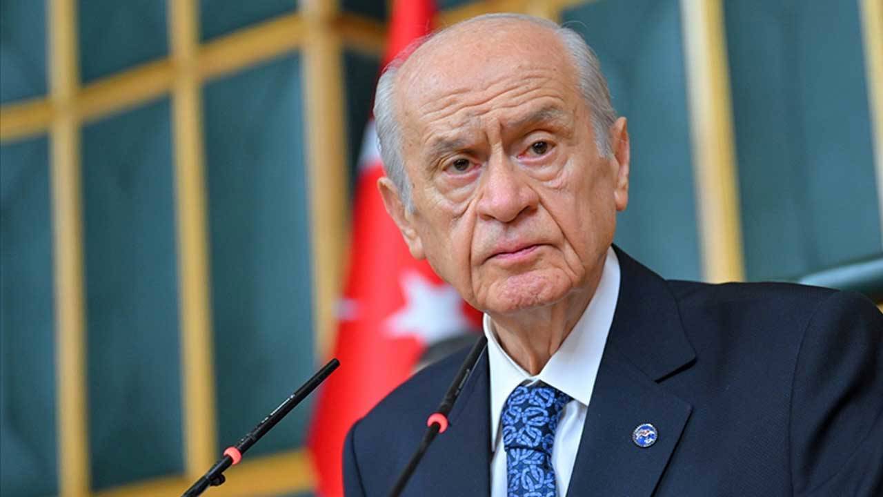 Devlet Bahçeli de herkes kadar şikayetçi ki, yeni yıldan ‘Adalet duygusunu tartışmaya açan sorunların çözümü’nü diledi