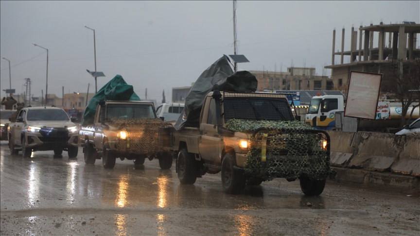Suriye ordusu Fırat’ın Doğusuna da geçti: SDG ile iki cephede savaş var
