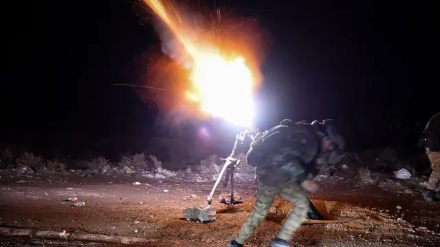 Suriye: PKK bastırdı, Mazlum Abdi Şam’da anlaşmayı imzalamadı, yeniden çatışmalar başlıyor