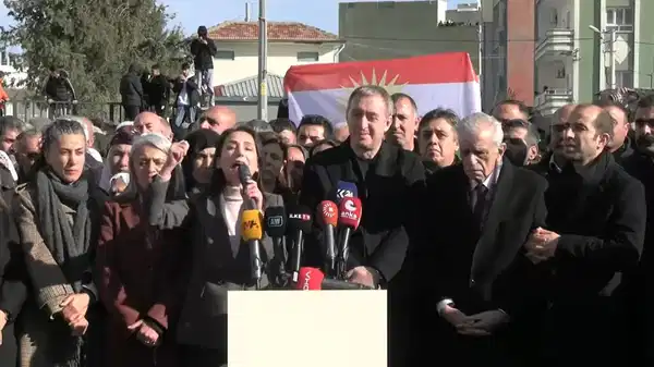 DEM Parti grup toplantısını Nusaybin’de yaptı: ‘Rejim Halep’te pusu kurdu’