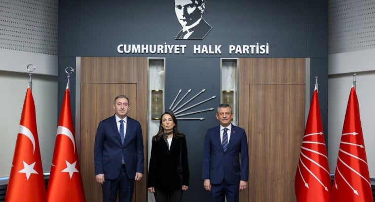 Özel’den ‘Kobani’ çağrısı: Mürşitpınar Sınır Kapısı açılmalı