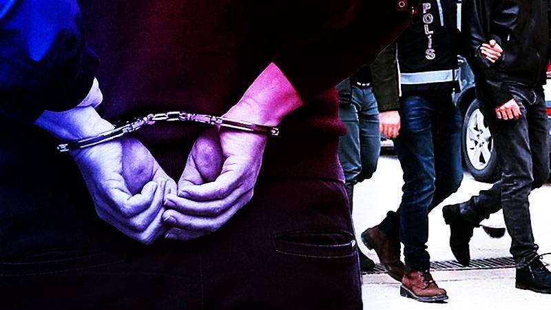 Aracına bomba koyan oğlunun tahliyesini istedi