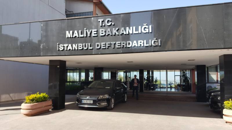 İstanbul Defterdarlık binasının arazisi satılacak