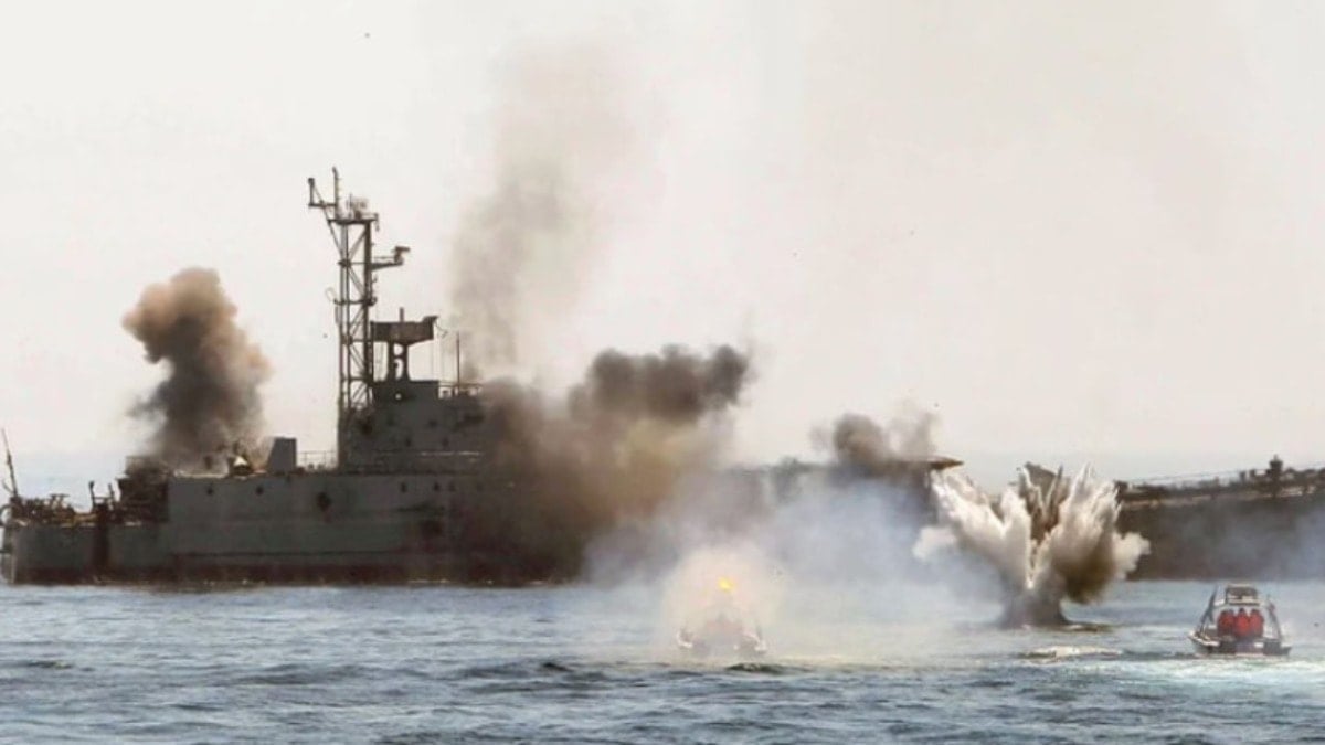 İran’da büyük meydan okuma: Hürmüz Boğazı’na açıldılar