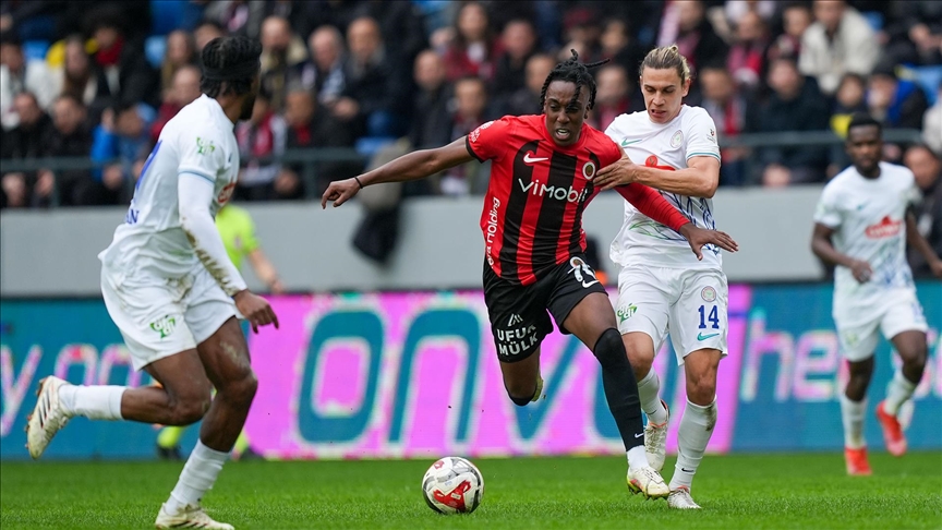 Gençlerbirliği ile Çaykur Rizespor 2-2 berabere kaldı