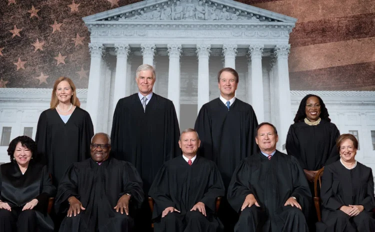 Türkiye’nin Ak Partili aydınları ve yargıçları Amerikan Yüksek Mahkemesi kararını okur mu?