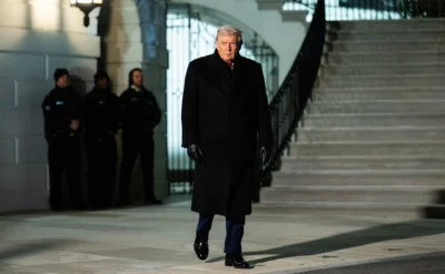 Anayasa Mahkemesi Trump’a demokrasi dersi verdi, Trump mahkemeye hakaret etti