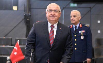 Hafta sonu sürprizi: Sessiz bakan en önemli 8 mesajı niye iktidar medyasına vermedi?