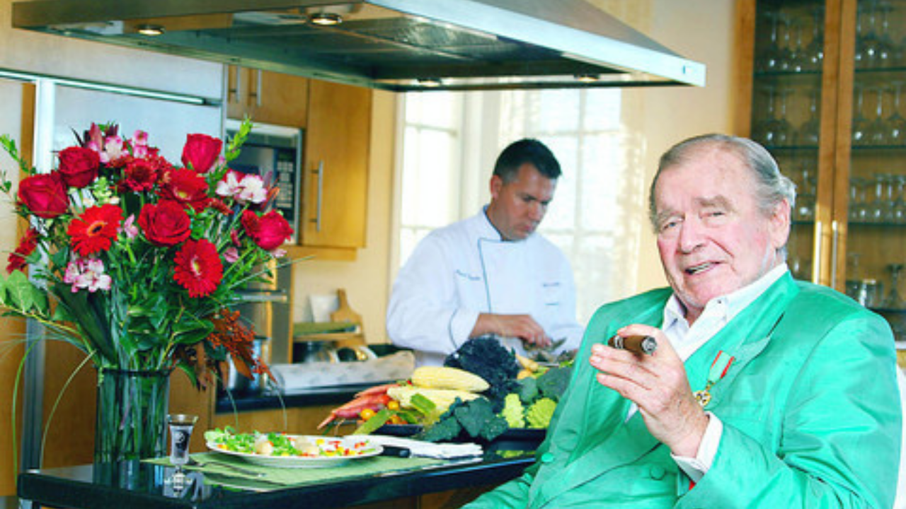 Milyarder olmanın yaşı yok: 78 yaşında girişimci oldu 84 yaşında milyarder!