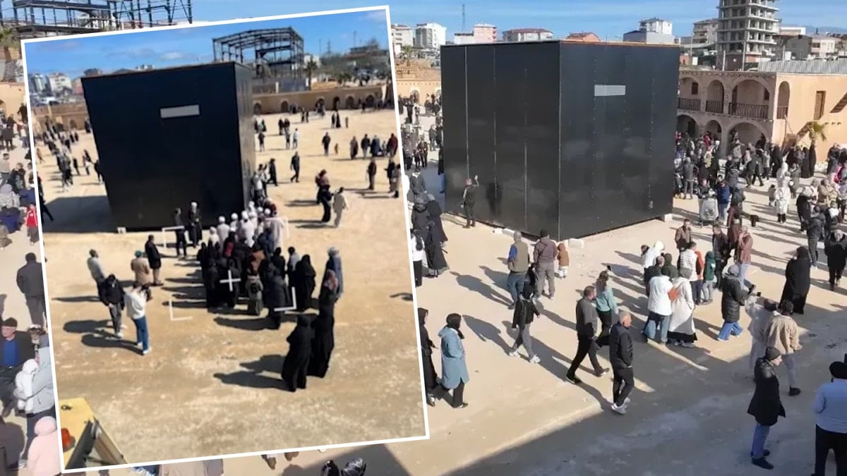 Hacca gidemeyen Çayırova’ya gitti: ‘Dekor’ Kabe’yi tavaf eden edene